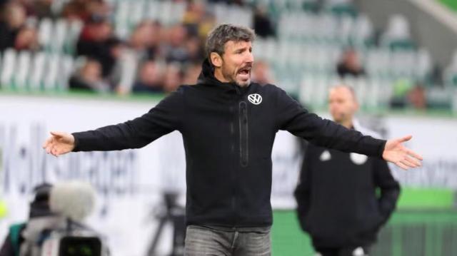 选择热刺6号球衣，帕利尼亚：这个数字与我祖父有关